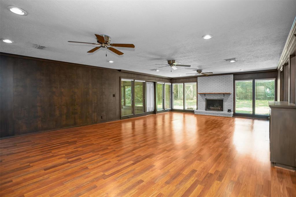 103 N Gordon Drive, Crockett, Texas image 5