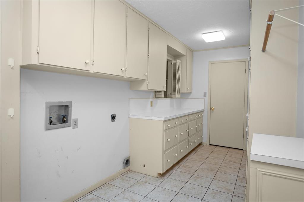 103 N Gordon Drive, Crockett, Texas image 13