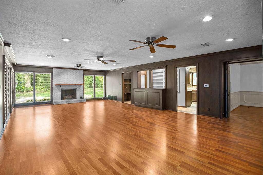 103 N Gordon Drive, Crockett, Texas image 4