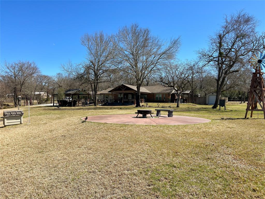 20315 Post Oak Loop, Thornton, Texas image 2