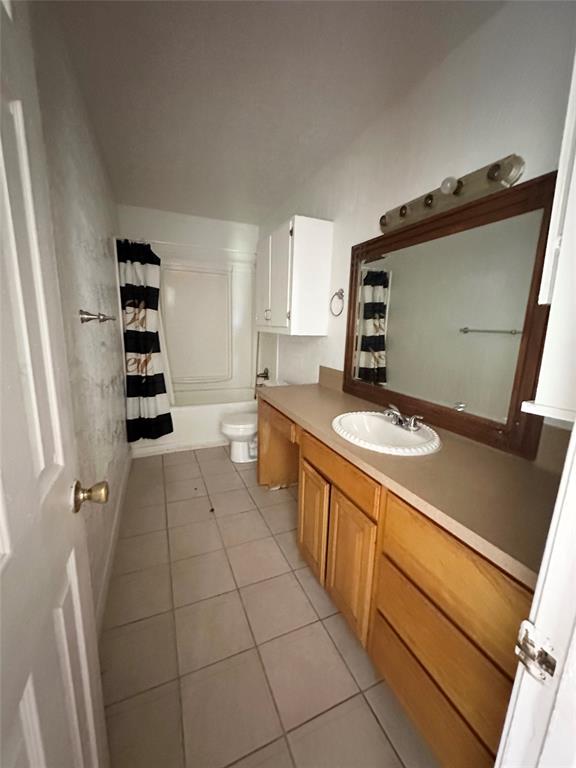 1045 Cook Road, Winnie, Texas image 14
