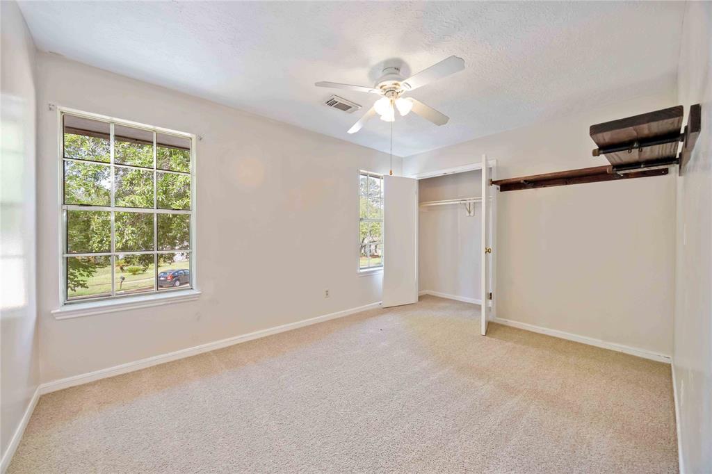17610 Mill Springs Drive, Spring, Texas image 27