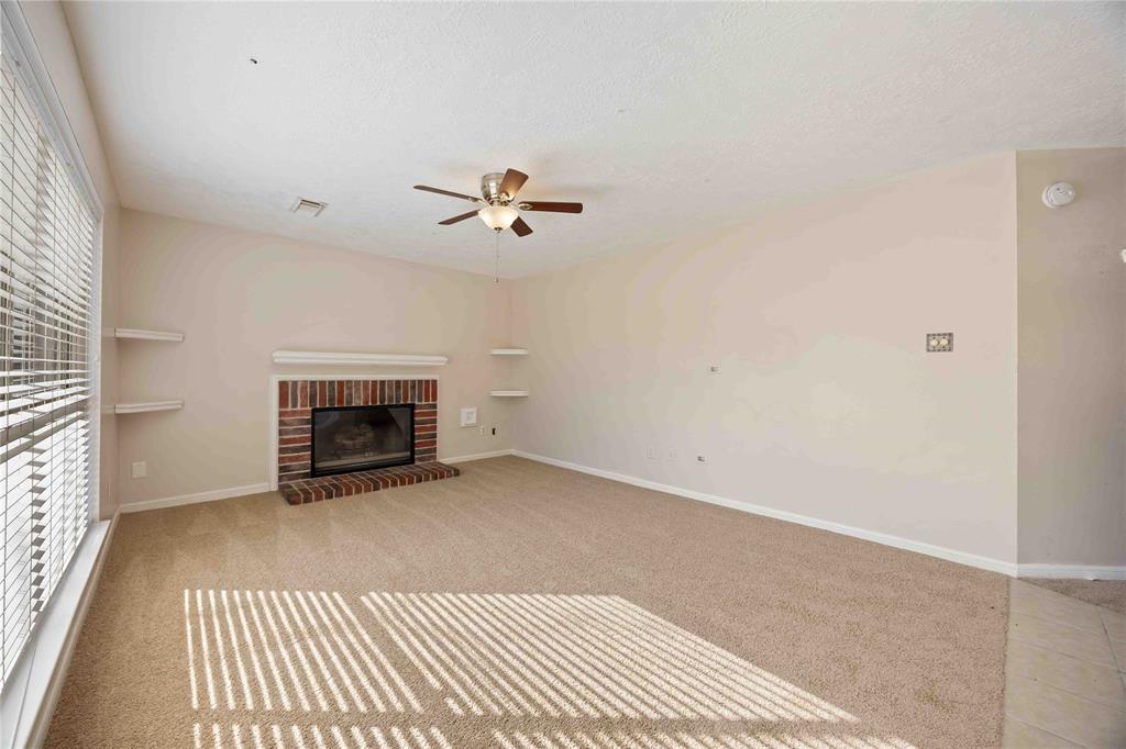 17610 Mill Springs Drive, Spring, Texas image 12
