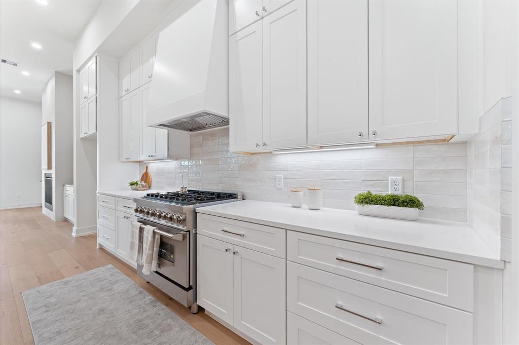 430 W 24th Street, Houston, Texas image 14