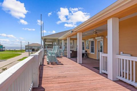 A home in Crystal Beach