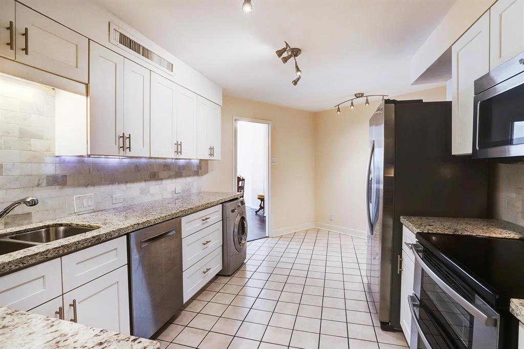 5050 Woodway Drive #5G, Houston, Texas image 16