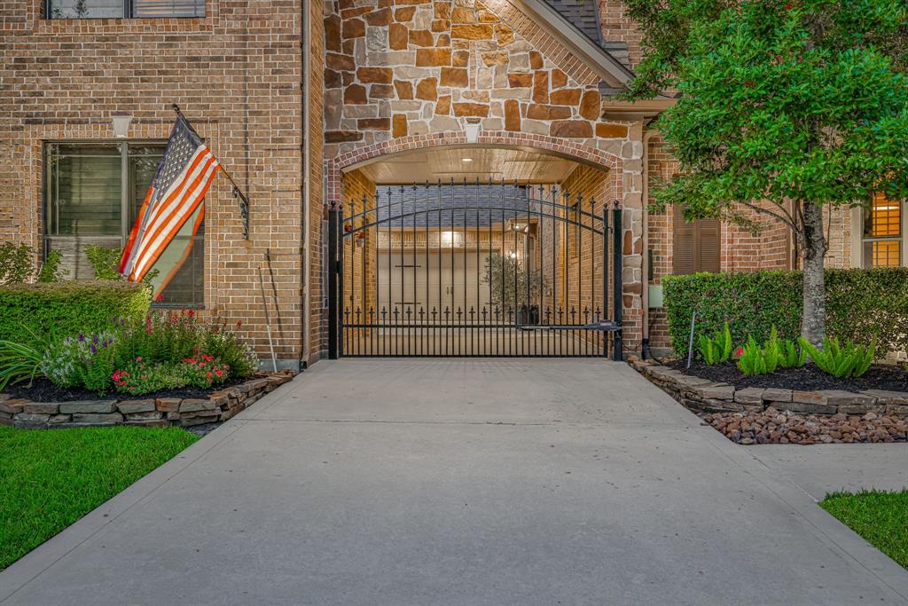 21311 Fairhaven Meadow Drive