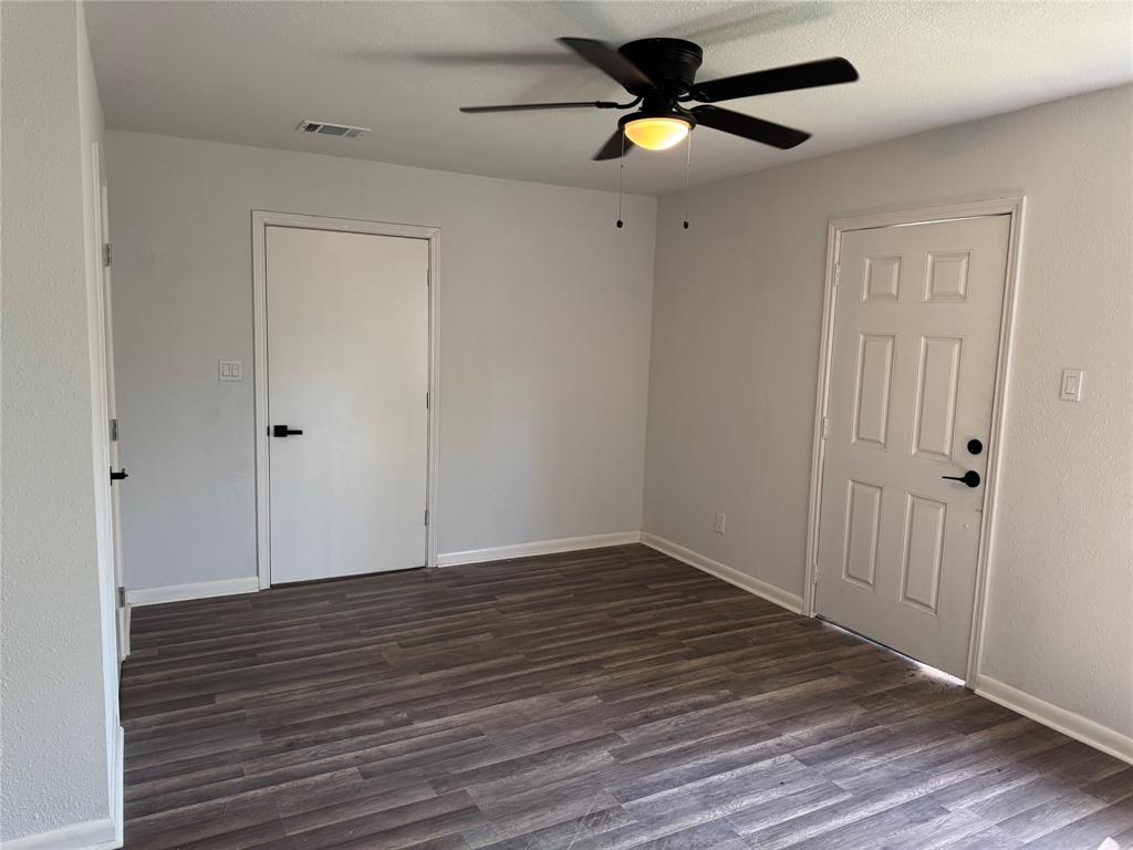 5218 Greylog Drive, Houston, Texas image 10