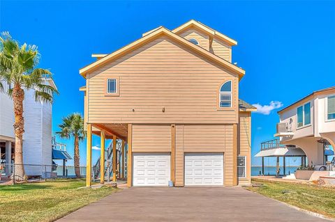 A home in Tiki Island