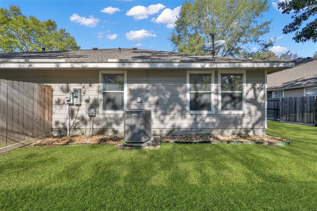 31 Greenwich Place, Conroe, Texas image 40