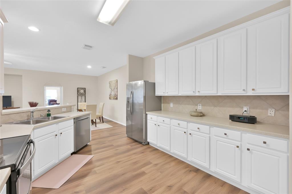 31 Greenwich Place, Conroe, Texas image 17