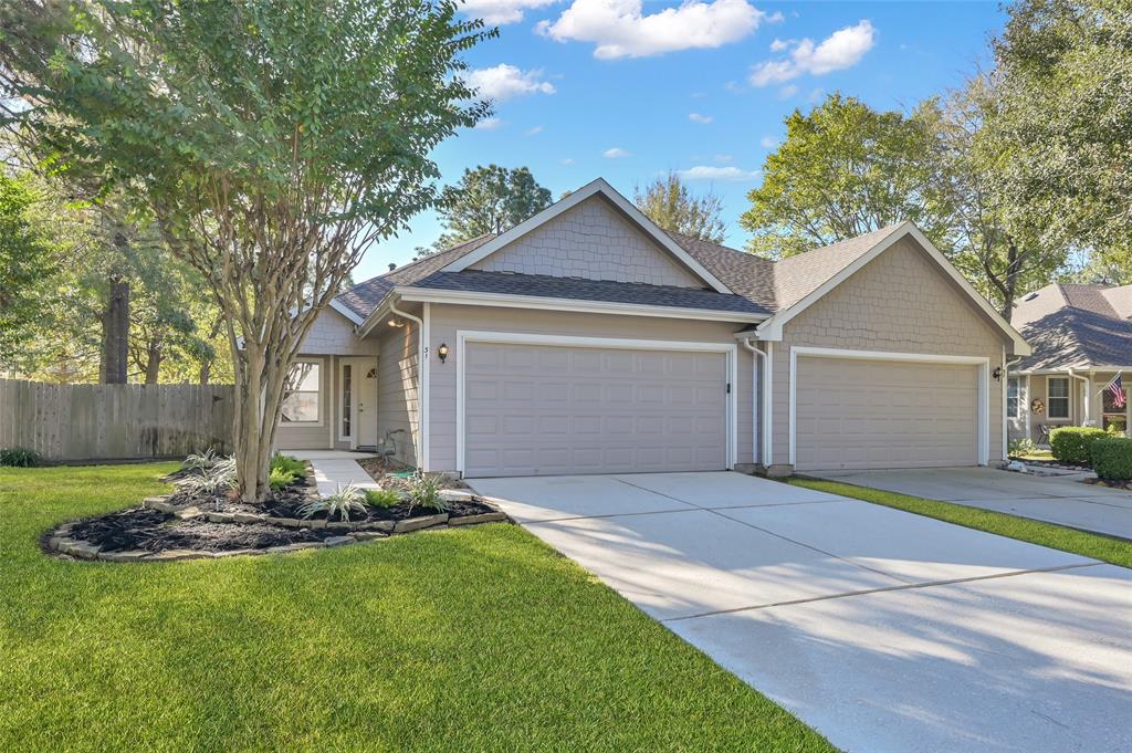 31 Greenwich Place, Conroe, Texas image 3