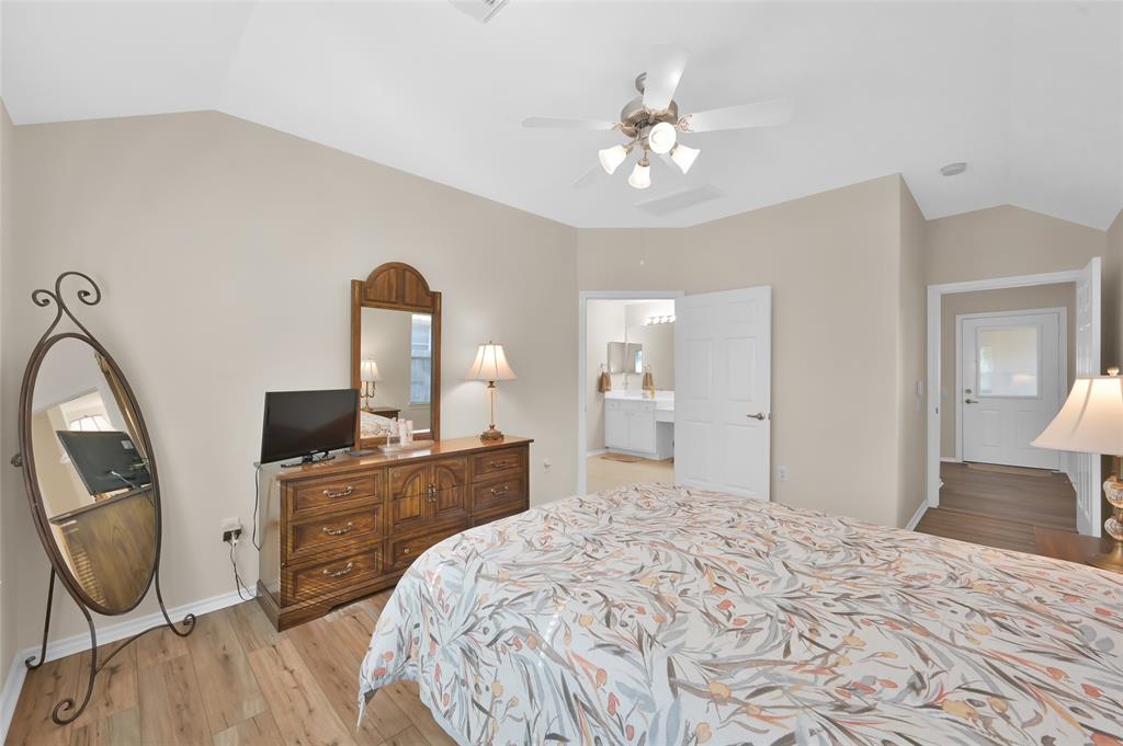 31 Greenwich Place, Conroe, Texas image 25