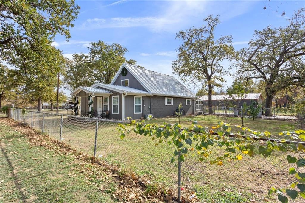 12171 Landfill Road, Holland, Texas image 29