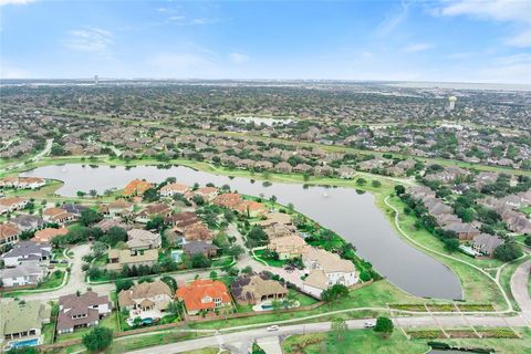 A home in League City