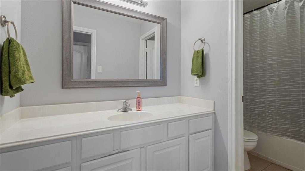 19603 Pitchstone Drive, Tomball, Texas image 33