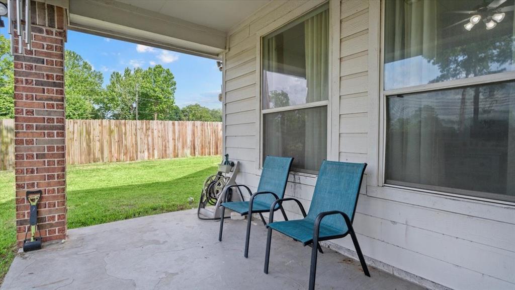 19603 Pitchstone Drive, Tomball, Texas image 34