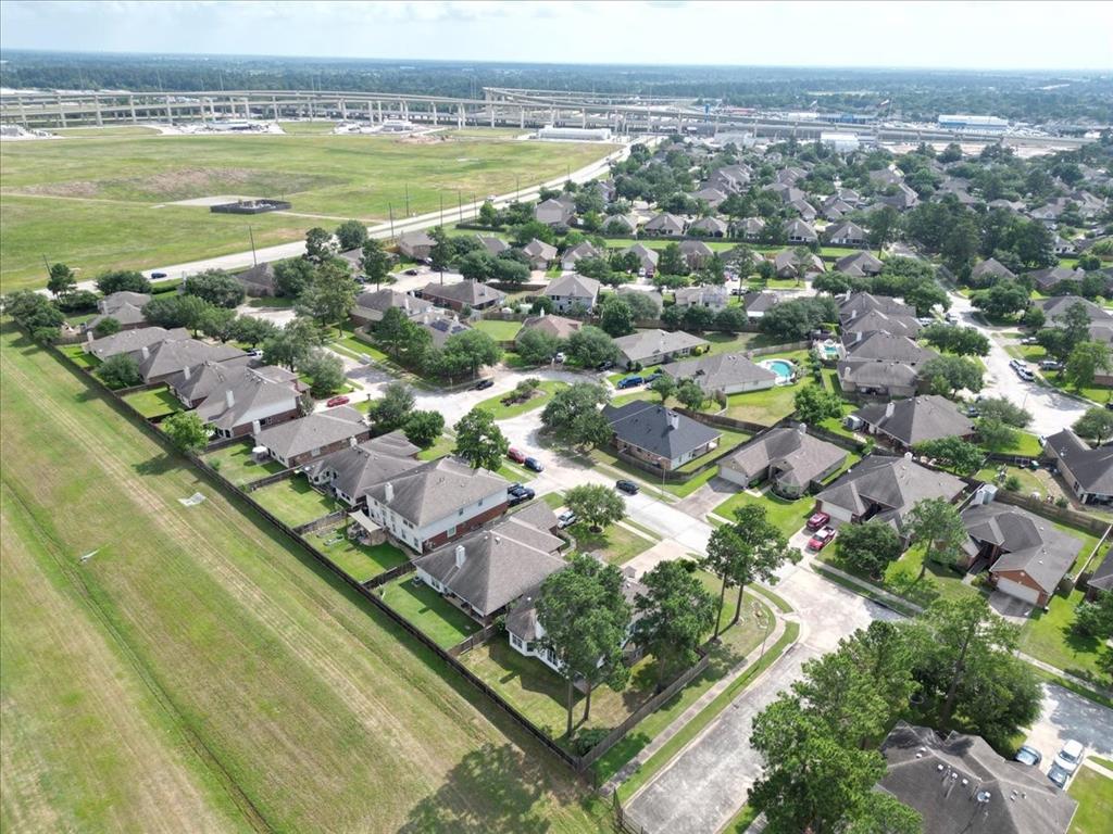 19603 Pitchstone Drive, Tomball, Texas image 39