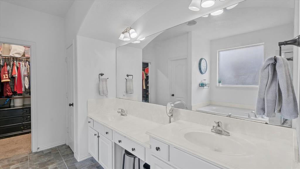 19603 Pitchstone Drive, Tomball, Texas image 20