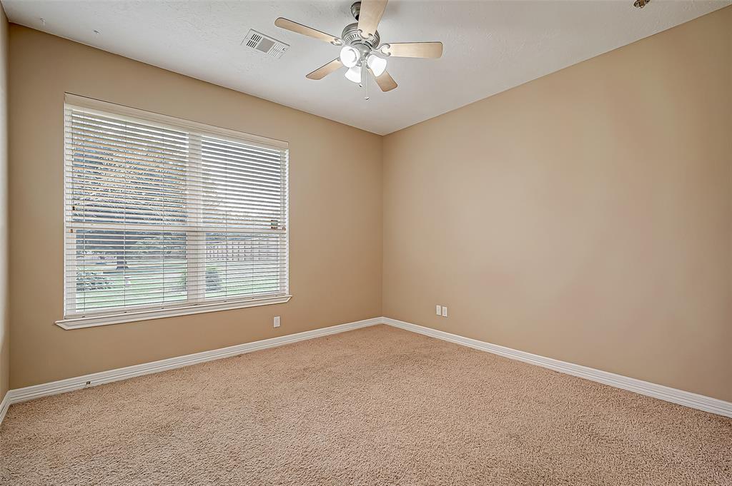 Montgomery, Texas 77356, United States, 4 Bedrooms Bedrooms, ,5 BathroomsBathrooms,Residential,Pending,40345