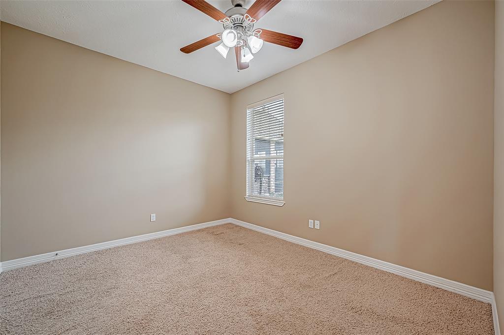 Montgomery, Texas 77356, United States, 4 Bedrooms Bedrooms, ,5 BathroomsBathrooms,Residential,Pending,40345