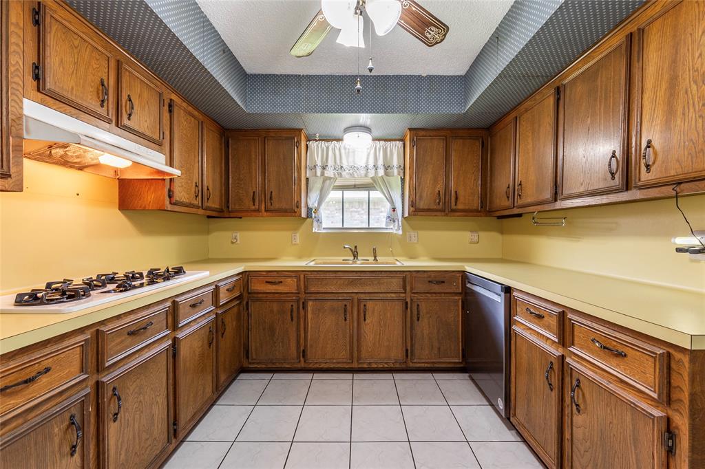 607 S Heather Lane, Friendswood, Texas image 18