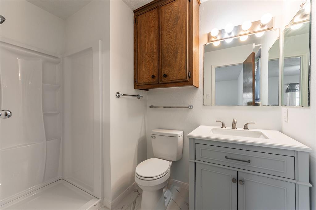 607 S Heather Lane, Friendswood, Texas image 33