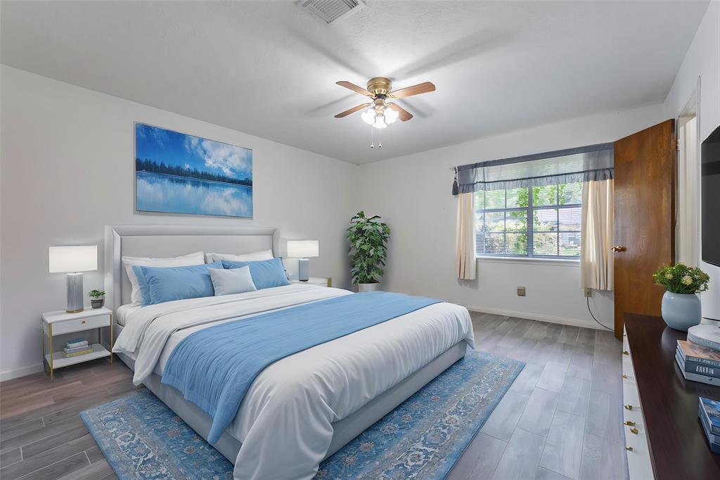 607 S Heather Lane, Friendswood, Texas image 29