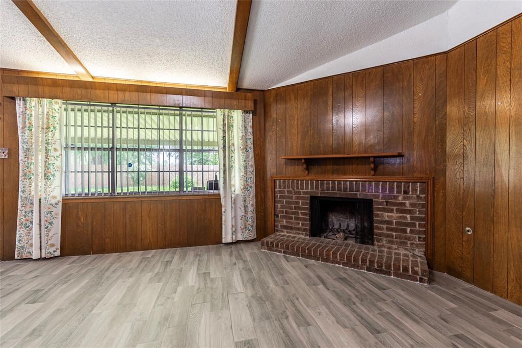 607 S Heather Lane, Friendswood, Texas image 13