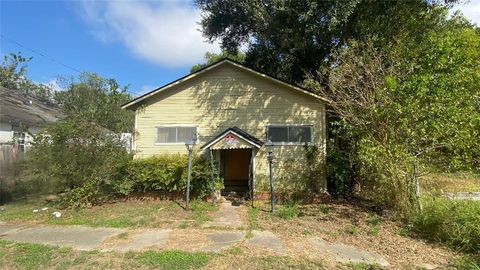 Photo of 3111 Tuam Drive Street, Houston, TX 77004 (MLS # 98509531) Photo of 3111 Tuam Drive Street, Houston, TX 77004 (MLS # 98509531)
