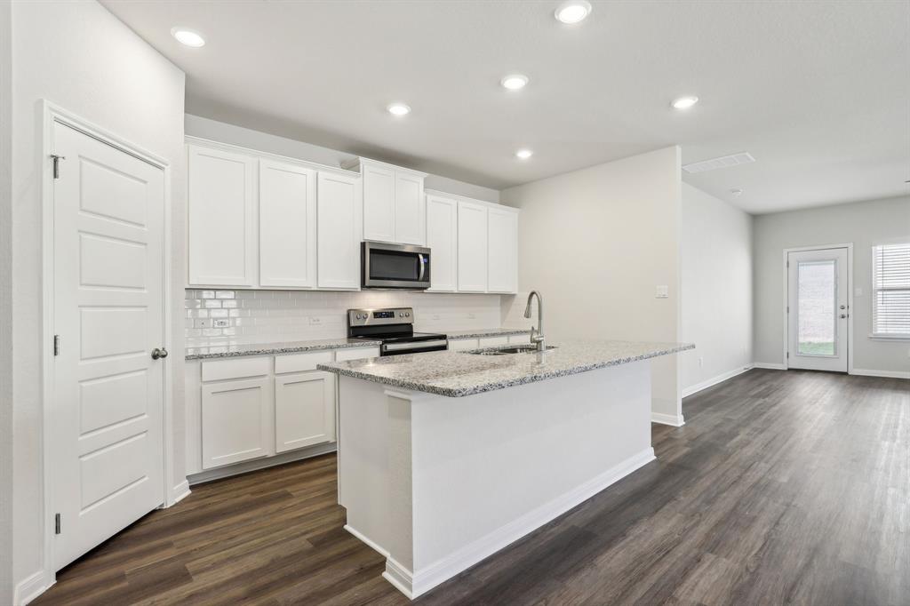 17933 Stone Terrace Court, Montgomery, Texas image 4