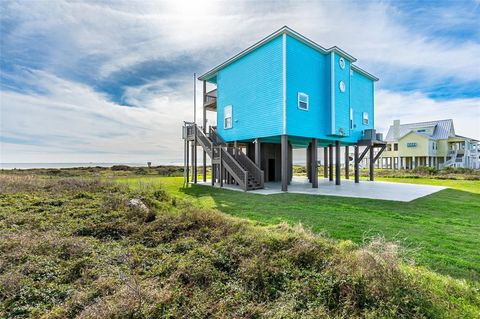 A home in Crystal Beach