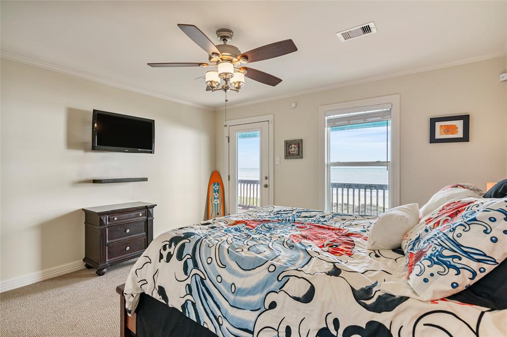 3180 Gulf Castle Drive, Crystal Beach, Texas image 35