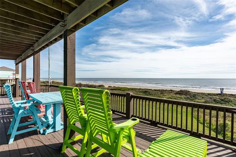 A home in Crystal Beach