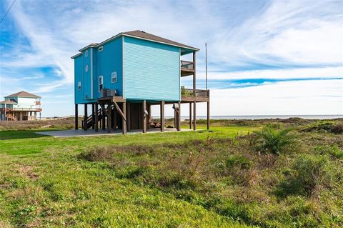 A home in Crystal Beach