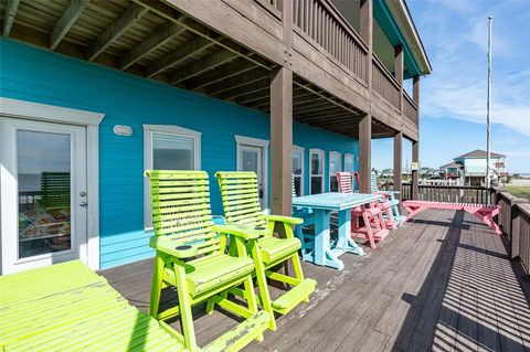 A home in Crystal Beach