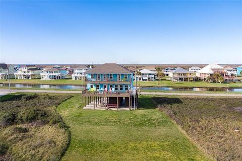 A home in Crystal Beach