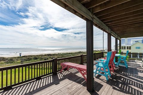 A home in Crystal Beach