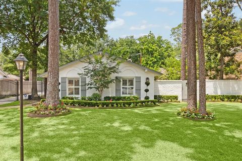 Single Family Residence in Houston TX 10006 Pine Forest Road.jpg