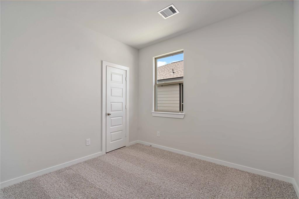 1099 Bluebonnet Trails, Bellville, Texas image 7