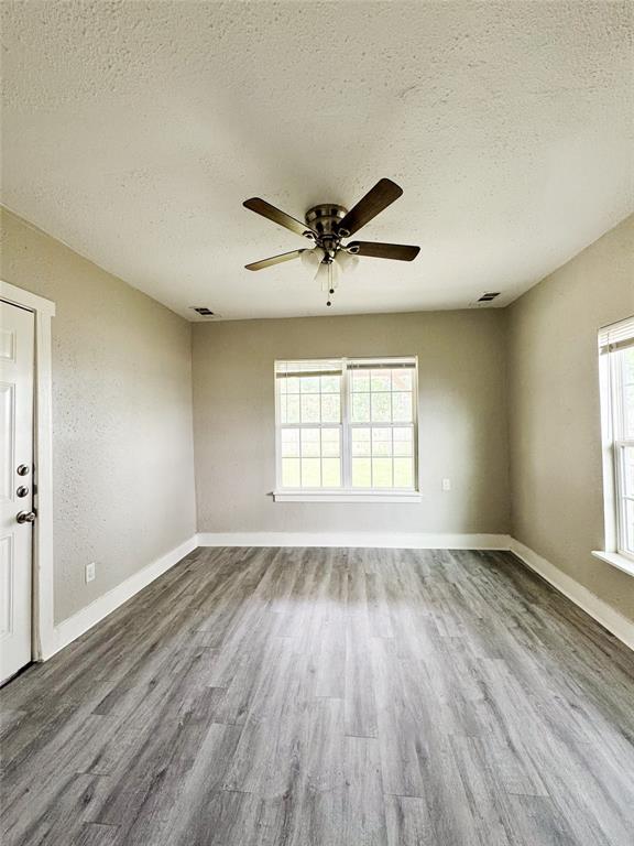 609 Martin Luther King Jr Boulevard, Corsicana, Texas image 20