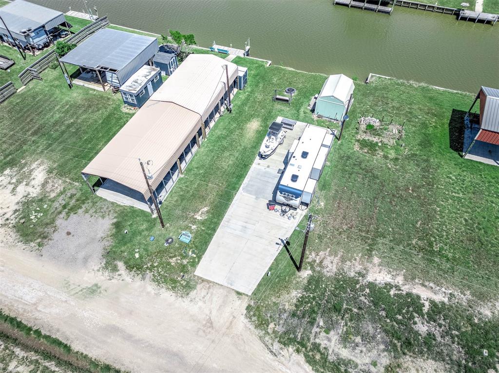 637 Mariner Street, Sargent, Texas image 10