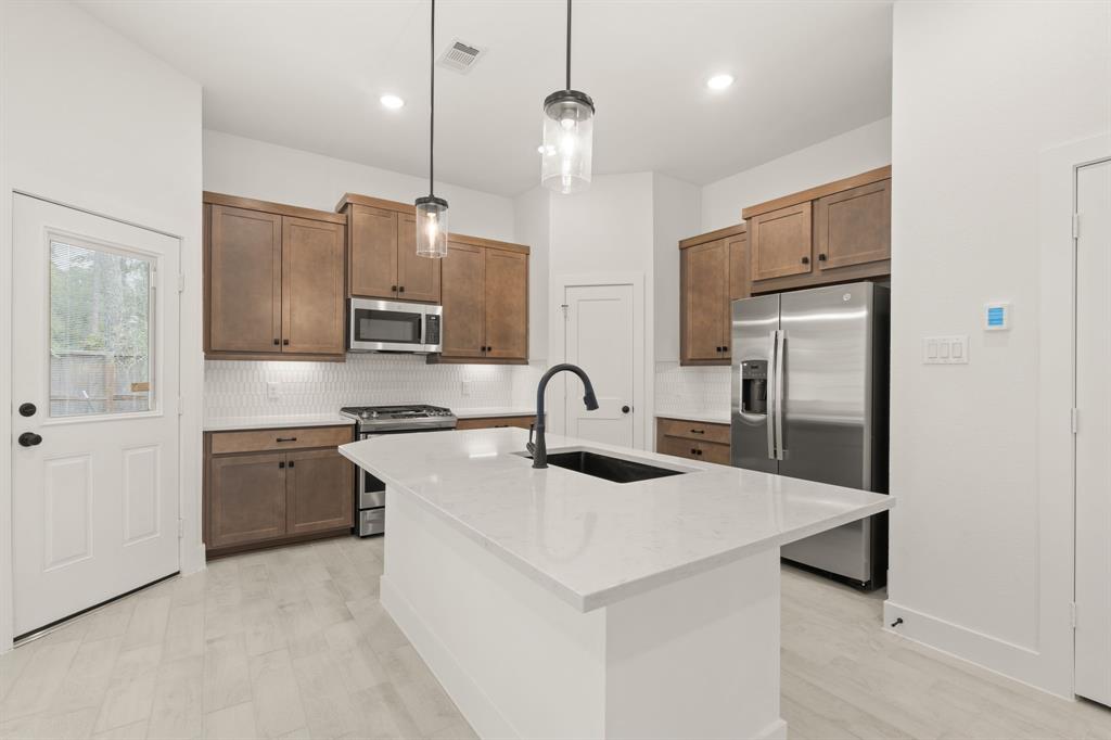 556 Red Cascade Trail