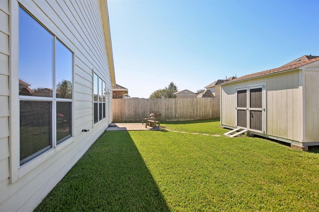 8311 Montego Bay Drive, Baytown, Texas image 36