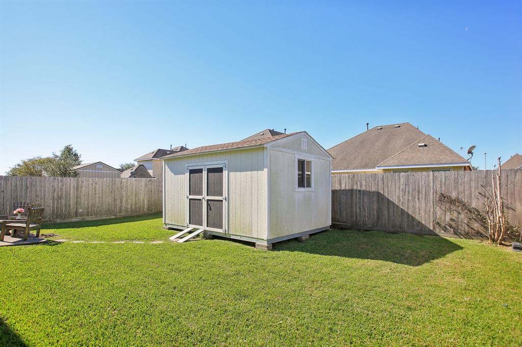 8311 Montego Bay Drive, Baytown, Texas image 35