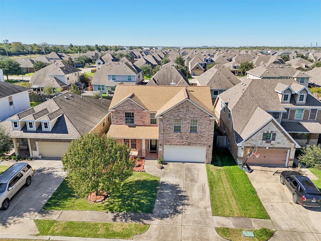 8311 Montego Bay Drive, Baytown, Texas image 37