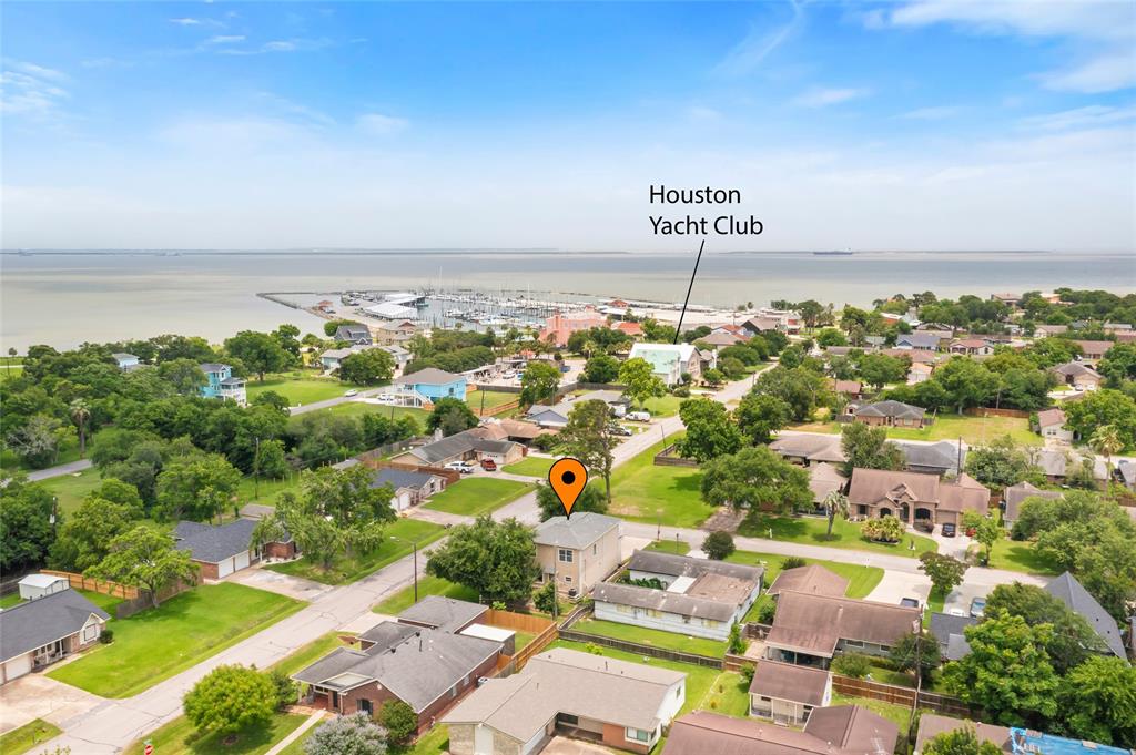 3802 Barracuda Lane, La Porte, Texas image 22