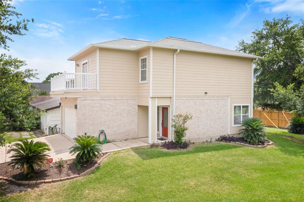3802 Barracuda Lane, La Porte, Texas image 1