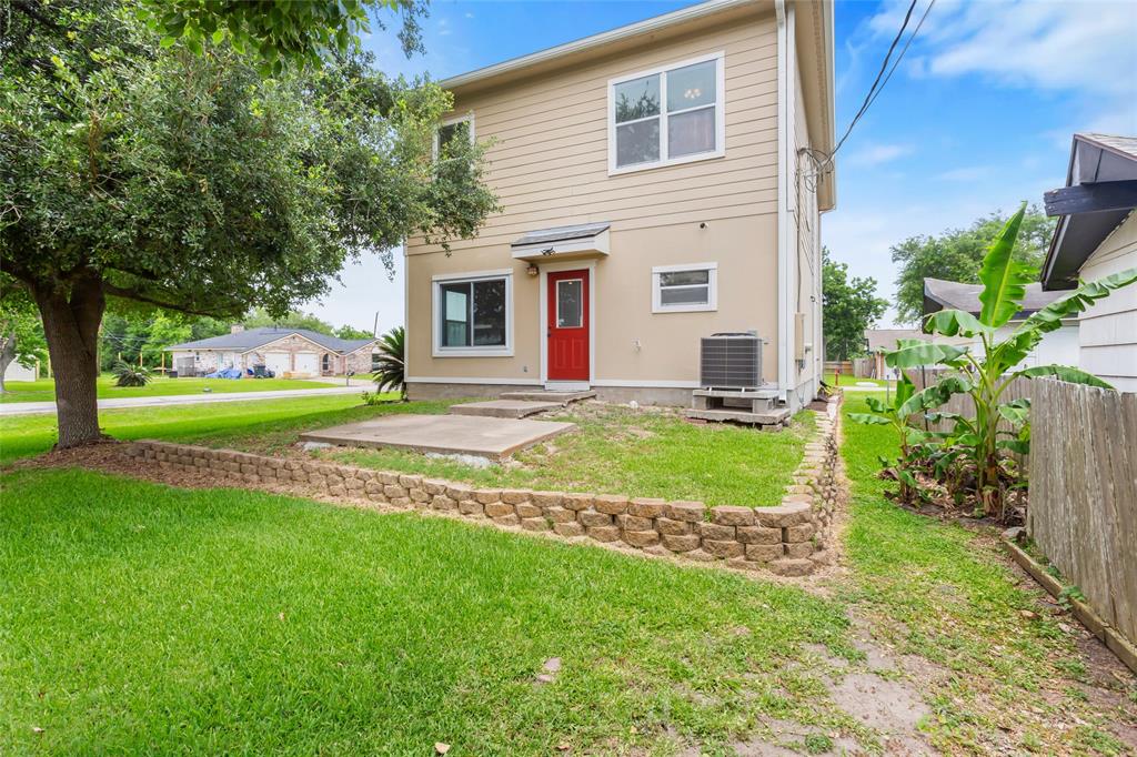 3802 Barracuda Lane, La Porte, Texas image 19