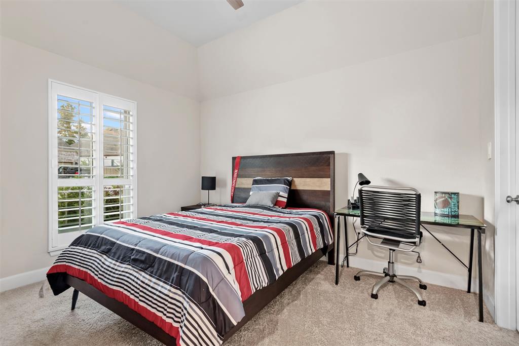 206 Calm Savanna Court, Conroe, Texas image 26
